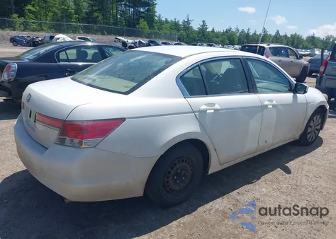 2011 Honda Accord 2.4 Lx из США, поврежденный, VIN 1HGCP2F33BA011935